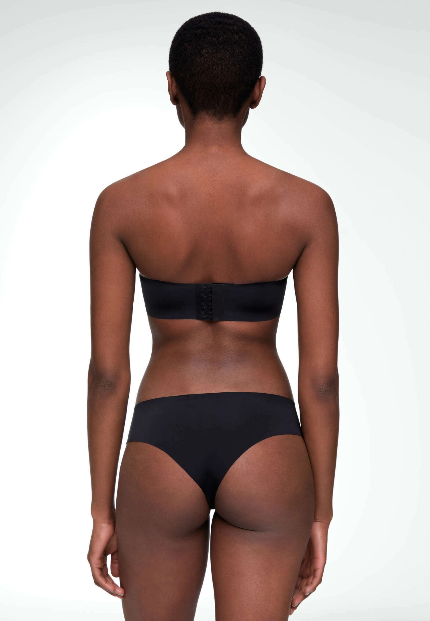 Oysho InvisibleWith Removable StrapsReggiseno Con Spalline RegolabiliBlack Donna Intimo OY181A0VD-Q11 5 Oysho InvisibleWith Removable StrapsReggiseno Con Spalline RegolabiliBlack Donna Intimo OY181A0VD-Q11 - immagine 3