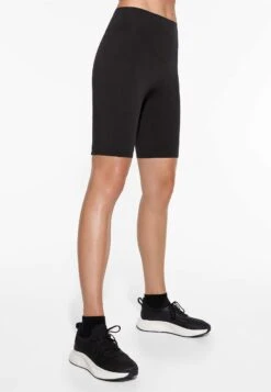 Oysho Compressive - Pantaloncini Sportivi - Black -Fashion Brand 085a6a9cc5724ae6b8c4b3e3744b5181