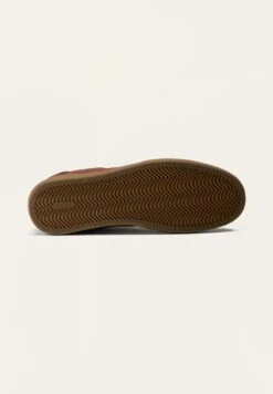 Oysho WITH PIECES - Sneakers Basse - Bordeaux -Fashion Brand 11dbc2abcae8471cb3b0b00bbb6676b3