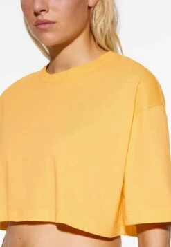 Oysho Washed CropT-Shirt BasicMottled Yellow Donna T-shirt E Top OY121D078-E11 -Fashion Brand 12bc6be0a9374d81981cdab1a71ce064