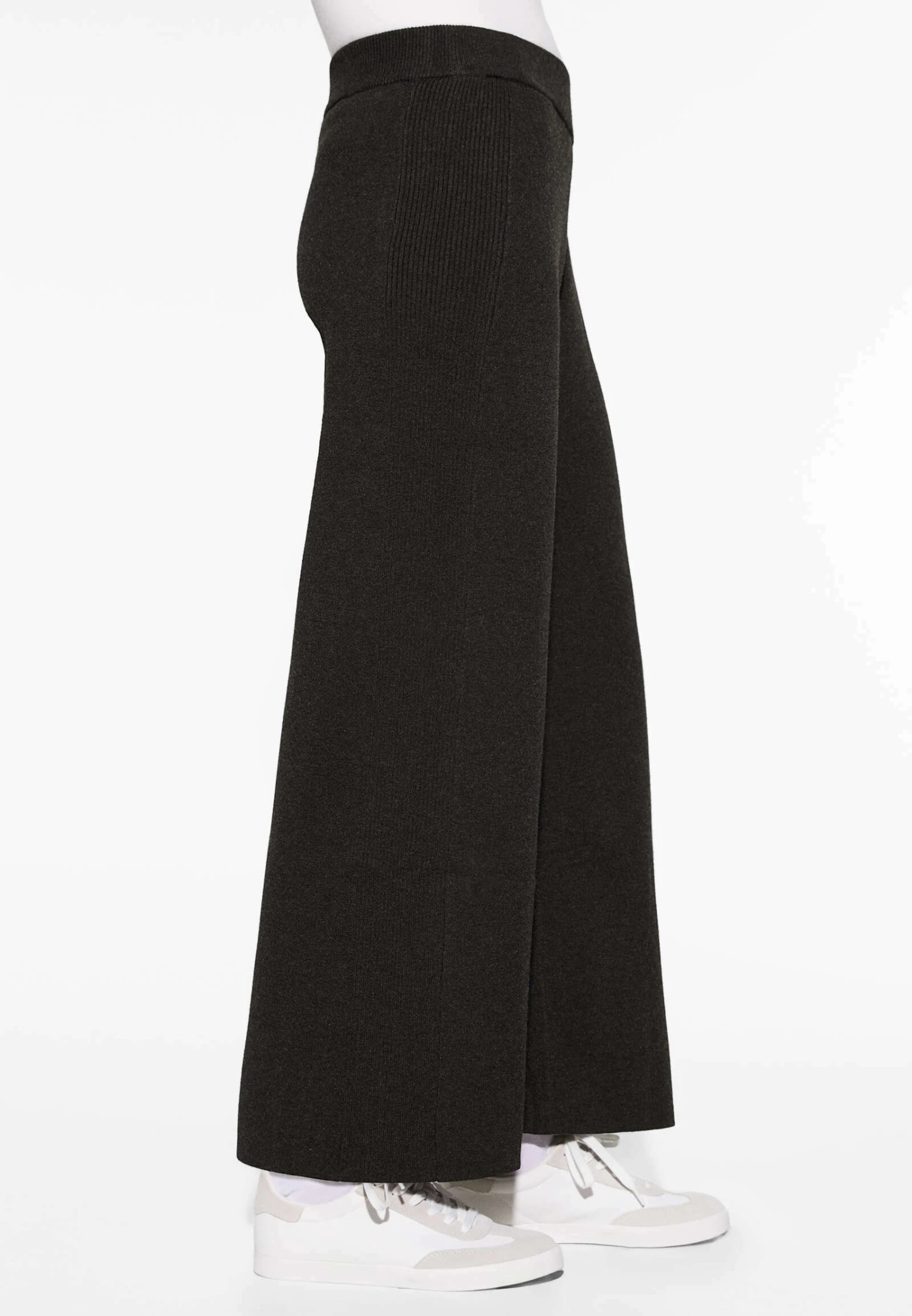 Oysho Ribbed - Pantaloni - Black 4 Oysho Ribbed - Pantaloni - Black - immagine 2