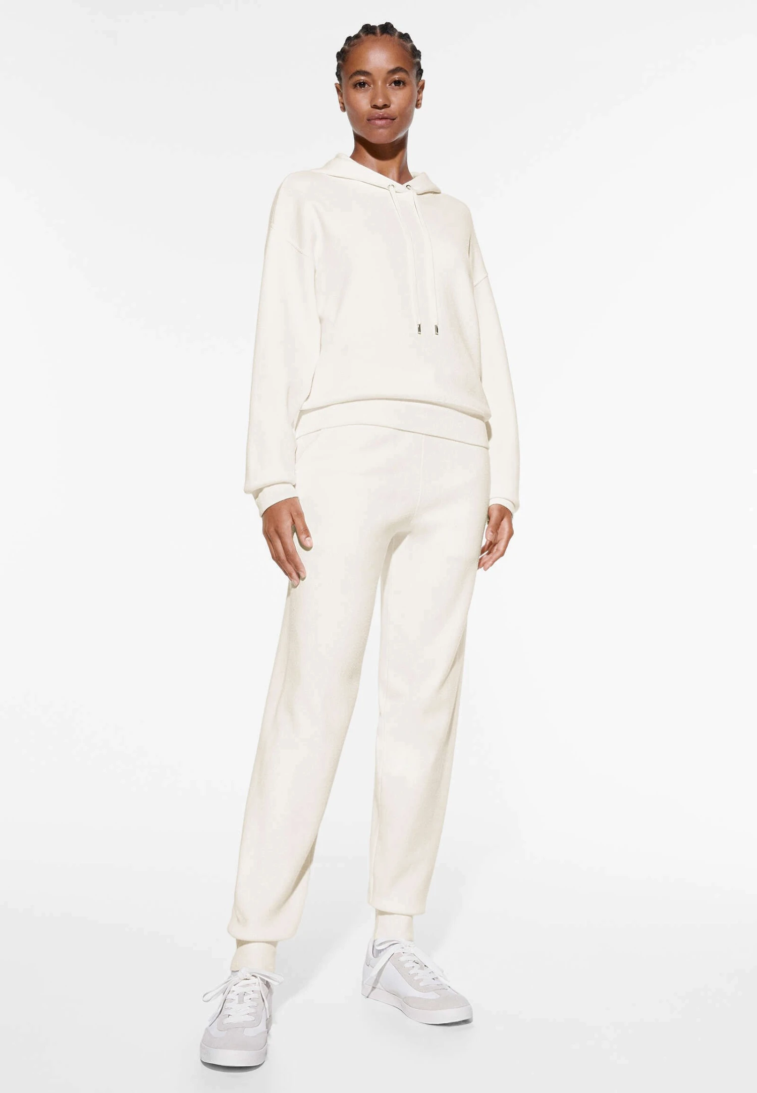 Oysho HoodedFelpa Con CappuccioWhite Donna Felpe OY121I07R-A11 4 Oysho HoodedFelpa Con CappuccioWhite Donna Felpe OY121I07R-A11 - immagine 2