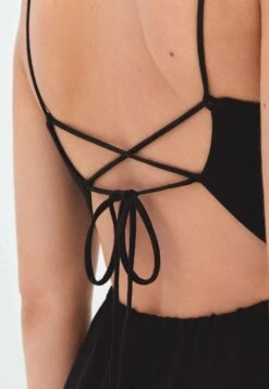 Oysho Long Strappy With WaveVestito EstivoBlack Donna Vestiti OY121C0C8-Q11 -Fashion Brand 1a453fcbaa454765b9688e18a1804eed