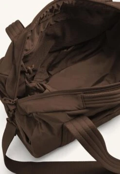 Oysho BOWLING STYLE SPORTS - Borsa Da Viaggio - Brown -Fashion Brand 1f20d767a0534ec5a148ac139c7680f3