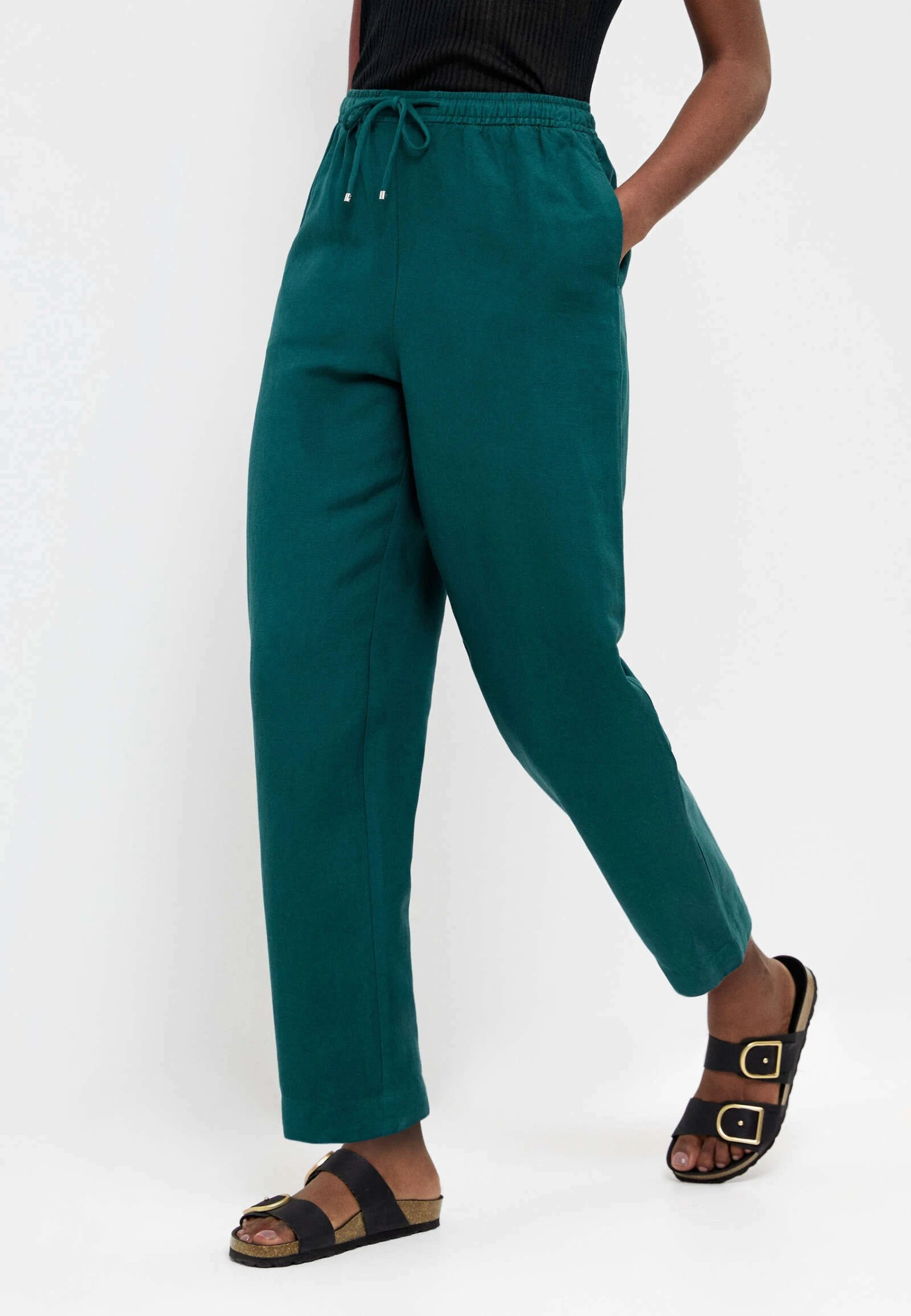 Oysho Pantaloni SportiviEvergreen Donna Pantaloni OY121A0AN-P11 3 Oysho Pantaloni SportiviEvergreen Donna Pantaloni OY121A0AN-P11