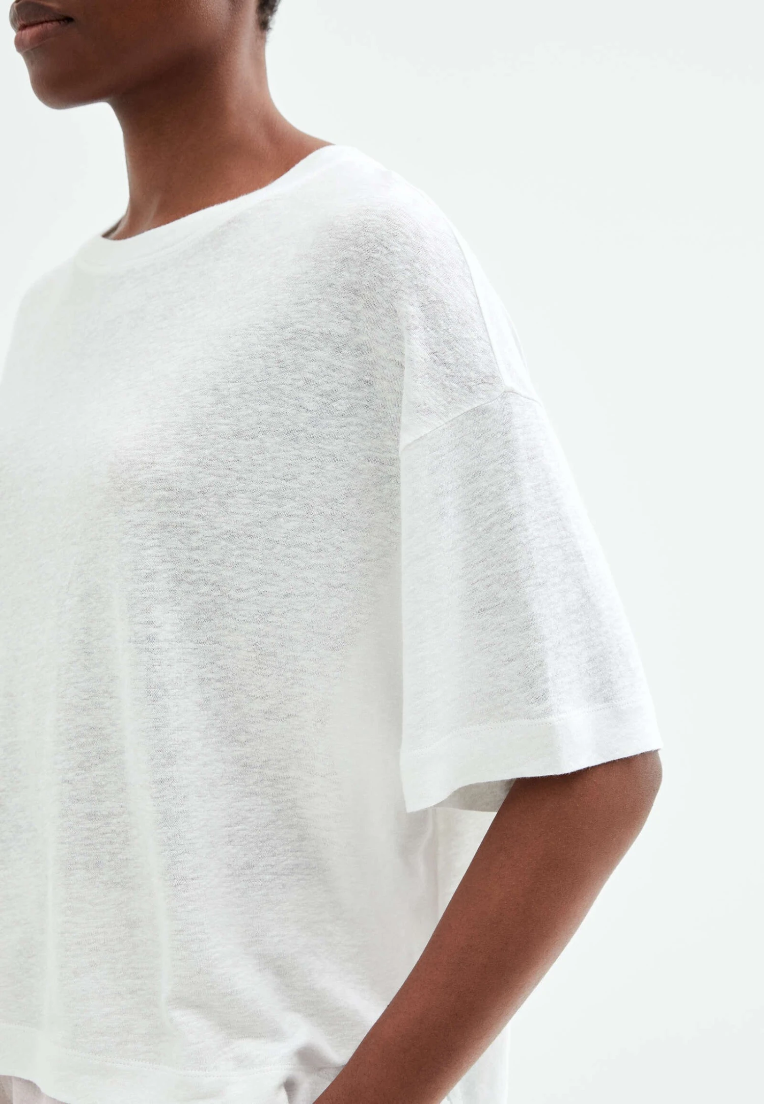 Oysho Short SleeveShort SleeveT-Shirt BasicWhite Donna T-shirt E Top OY121D06X-A11 6 Oysho Short SleeveShort SleeveT-Shirt BasicWhite Donna T-shirt E Top OY121D06X-A11 - immagine 4