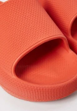 Oysho Ciabatte Da MareNeon Orange Donna Ciabatte E Zoccoli OY111A0A5-H12 -Fashion Brand 24bd4a9238324d18aad481bd6804aac5