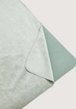 Oysho Telo Mare - Light Green 12 Oysho Telo Mare - Light Green -Fashion Brand 252644eafe9b45a6b235be7e72109351