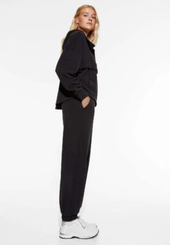 Oysho Soft-Touch Joggers Pantaloni SportiviBlack Donna Pantaloni OY241E03U-Q11 -Fashion Brand 26b595324d3f41b6bb9843ab85ebe2ca