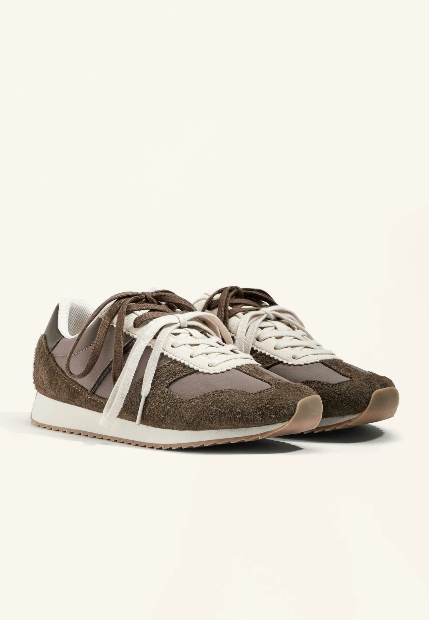 Oysho RUNNING-STYLE WITH COMBINED SPLIT - Sneakers Basse - Brown 5 Oysho RUNNING-STYLE WITH COMBINED SPLIT - Sneakers Basse - Brown - immagine 3