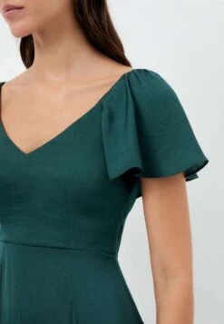 Oysho Vestito Lungo - Evergreen -Fashion Brand 2d210fa0597a45b1ae0722902fcd4840