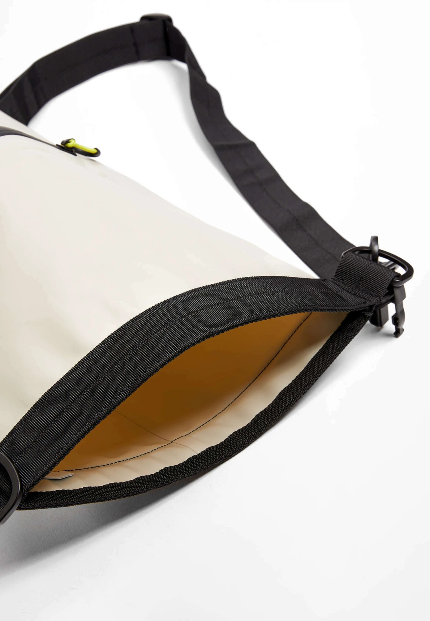 Oysho 9.5L Water-Resistant- Borsa A Tracolla - Beige 5 Oysho 9.5L Water-Resistant- Borsa A Tracolla - Beige - immagine 3