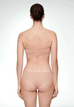 Oysho InvisibleWith Removable StrapsReggiseno Con Spalline RegolabiliSalmon Donna Intimo OY181A0VD-H11 -Fashion Brand 3a06a78c436a483ab2a1dd73190f5b6c