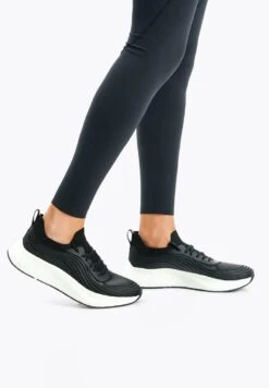 Oysho U-Move - Sneakers Basse - Black