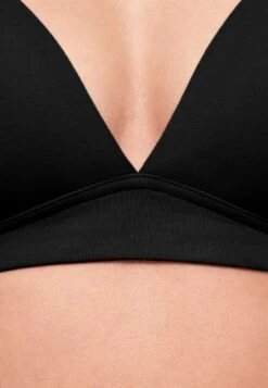 Oysho High-CupReggiseno A TriangoloBlack Donna Intimo OY181A0VR-Q11 13 Oysho High-CupReggiseno A TriangoloBlack Donna Intimo OY181A0VR-Q11 -Fashion Brand 452d886c00a04952addb2790d5eedd6d