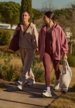 Oysho GATHERING - Borsa Per Lo Sport - Beige -Fashion Brand 47838f0491ef4db2ae23644556ec0241