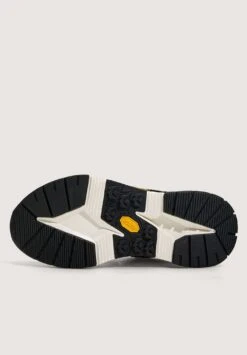 Oysho Sneakers BasseBlack Donna Sneakers OY141A01R-Q11 -Fashion Brand 49b0f41872ab425c8f2805c5f13236b9