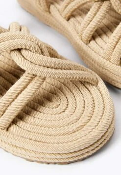 Oysho Rope- Sandali Con Plateau - Beige -Fashion Brand 4c77c0fe8bad484db78e8ce21940fda0