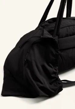 Oysho PADDED TECHNICAL 14121780 - Valigia - Black -Fashion Brand 4c87b035e7574efbab0f9936a982b9d7