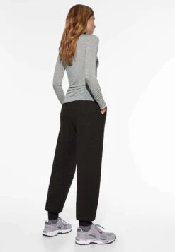 Oysho Extra-Fine With High NeckMaglioneLight Grey Donna Maglieria OY121I07T-C11 -Fashion Brand 4d564104504a43d3a70ef1fbd3308230