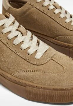 Oysho Sneakers BasseBrown Donna Sneakers OY111A0CI-O11 -Fashion Brand 4dfd571567a94d9ea1340d227e088d35