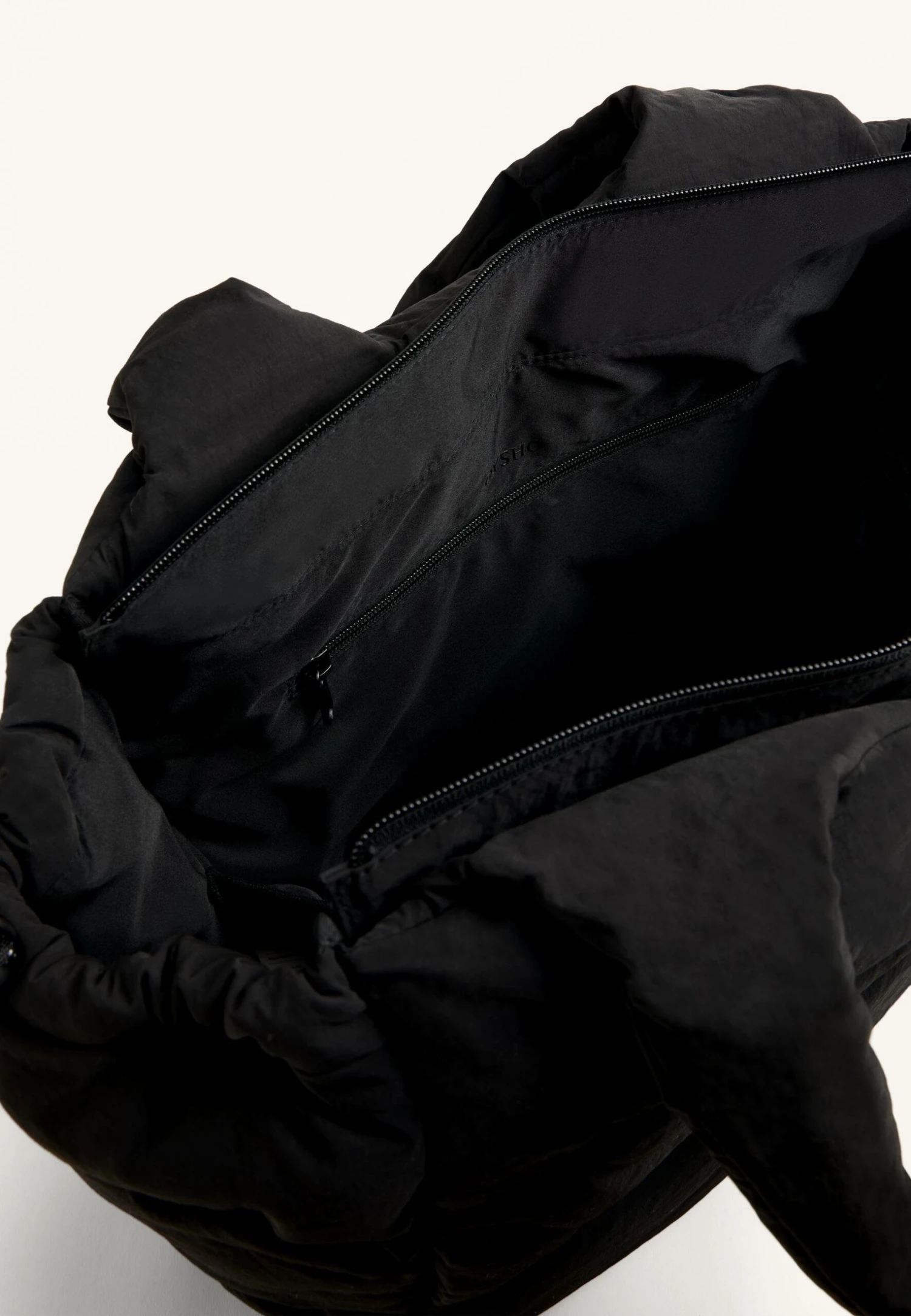 Oysho PADDED SHOPPER - Shopping Bag - Black 7 Oysho PADDED SHOPPER - Shopping Bag - Black - immagine 6