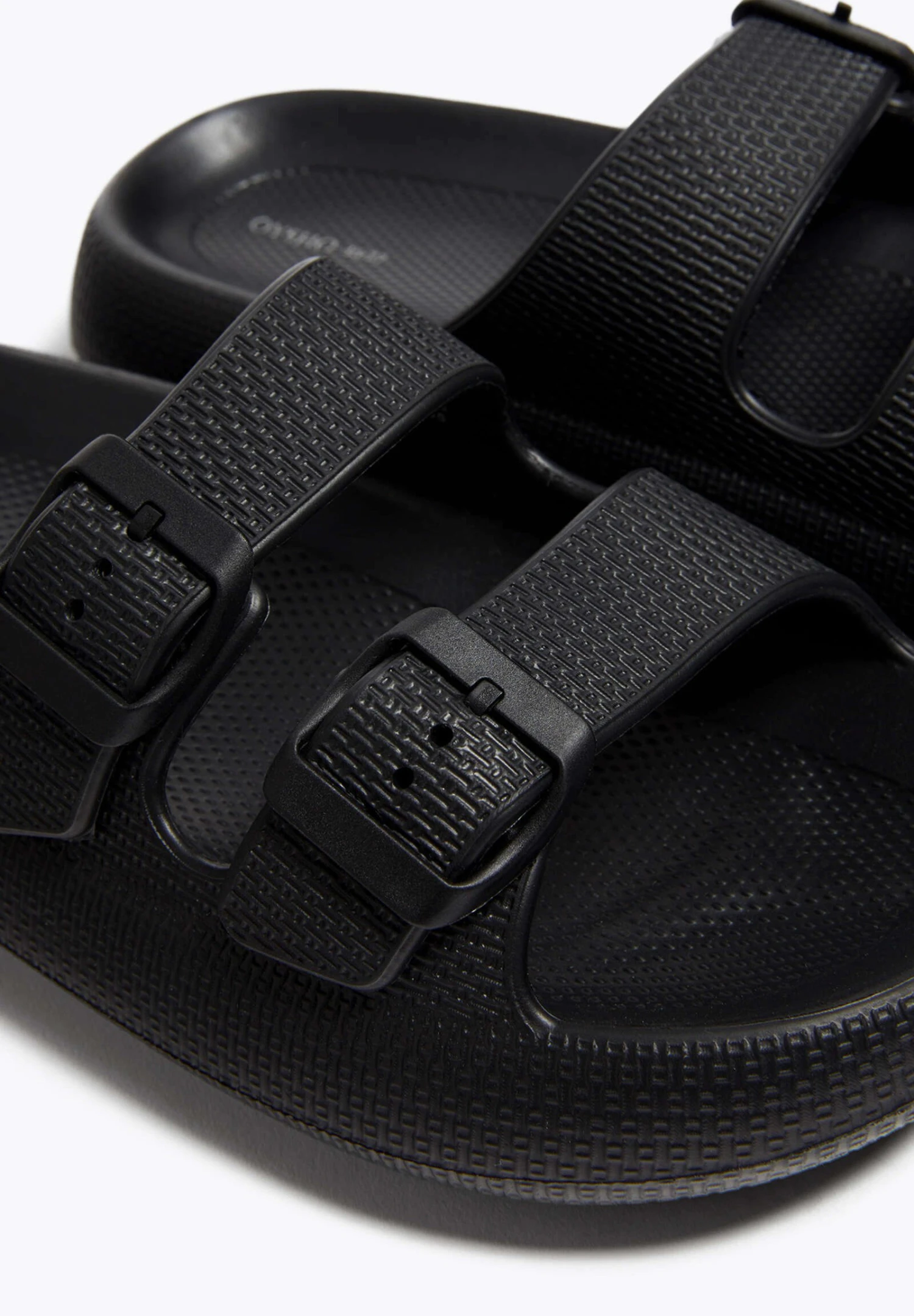 Oysho Buckle Moulded - Ciabatte Da Mare - Black 8 Oysho Buckle Moulded - Ciabatte Da Mare - Black - immagine 6