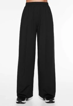 Oysho Light Touch - Pantaloni - Black -Fashion Brand 56828fcdbddb433283e1d77f48c00d38
