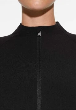 Oysho Odoractiv Running - Giacca Leggera - Black -Fashion Brand 5c07e535ec3f466e8de151cd702307fe