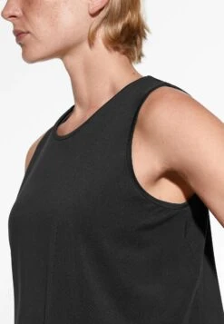 Oysho Cropped Microperforated Technical Sleeveless TopBlack Donna T-shirt E Top OY141D097-Q11 14 Oysho Cropped Microperforated Technical Sleeveless TopBlack Donna T-shirt E Top OY141D097-Q11 -Fashion Brand 5fe1bbc53a7c4f558c4bb231b8d33538