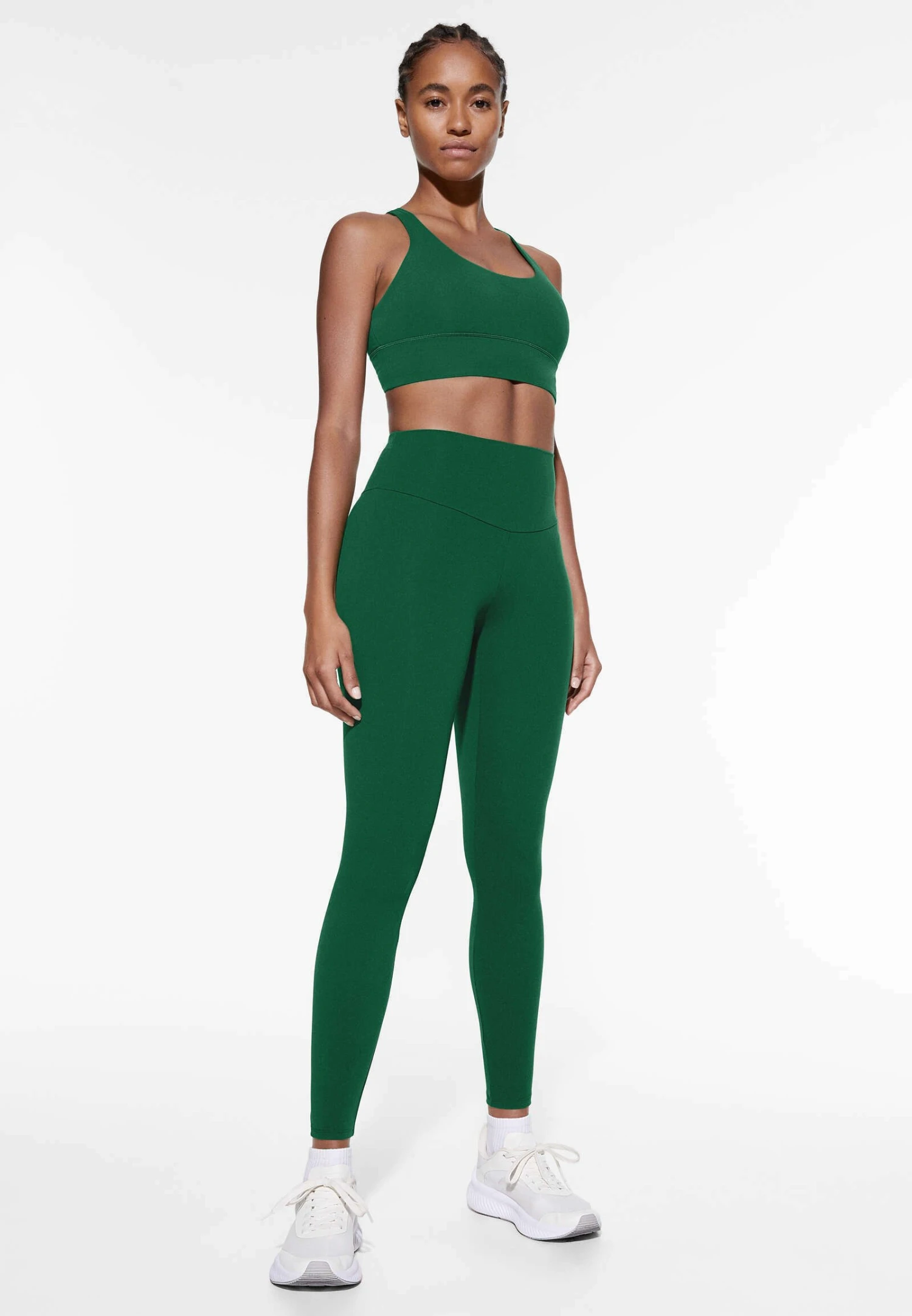 Oysho Medium-Support Sports With CupsBustinoDark Green Donna Intimo OY181A0VV-M11 4 Oysho Medium-Support Sports With CupsBustinoDark Green Donna Intimo OY181A0VV-M11 - immagine 2