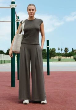 Oysho SHOPPER WITH FRONT POCKET - Shopping Bag - Brown