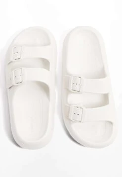Oysho Buckle Moulded - Ciabatte Da Mare - White -Fashion Brand 6466ec9de1134eaa889ae919264b06f1