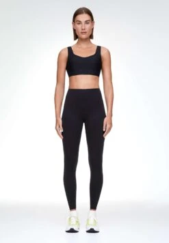 Oysho Perfect-Adapt High-RiseLeggingsBlack Donna Pantaloni OY121A07T-Q11 12 Oysho Perfect-Adapt High-RiseLeggingsBlack Donna Pantaloni OY121A07T-Q11 -Fashion Brand 6499a449dba14aef8118925216db49da