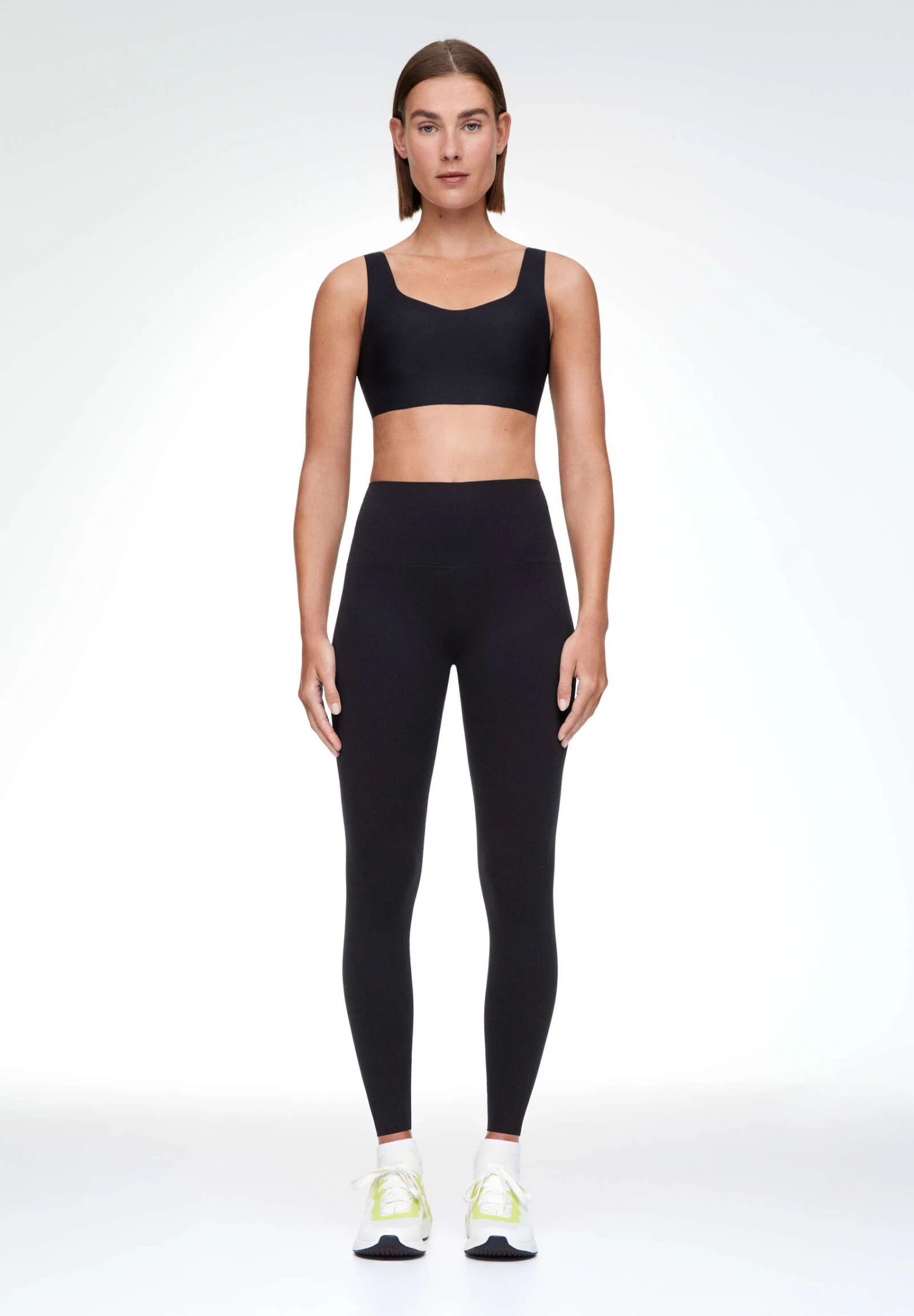 Oysho Perfect-Adapt High-RiseLeggingsBlack Donna Pantaloni OY121A07T-Q11 4 Oysho Perfect-Adapt High-RiseLeggingsBlack Donna Pantaloni OY121A07T-Q11 - immagine 2