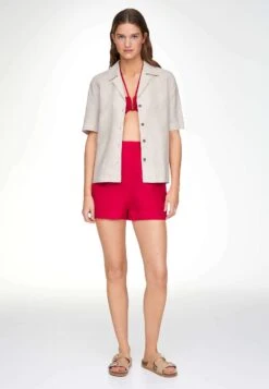 Oysho Shorts - Red
