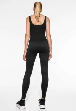 Oysho Perfect-Adapt With CupsTopBlack Donna T-shirt E Top OY141D07D-Q11 12 Oysho Perfect-Adapt With CupsTopBlack Donna T-shirt E Top OY141D07D-Q11 -Fashion Brand 679c4eed058e47e390c458a01a6e5ad1