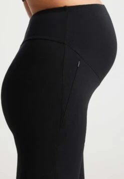 Oysho Warm Straight - Pantaloni - Black 12 Oysho Warm Straight - Pantaloni - Black -Fashion Brand 72dd8308322b4de1ba0e483334459be5