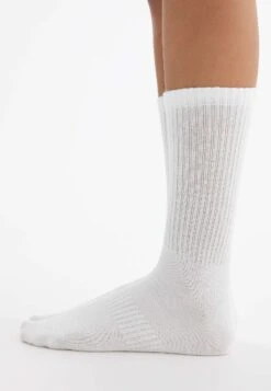 Oysho 3 Pairs- Calze Sportive - White