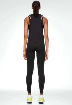 Oysho Microperforated Technical SleevelessTopBlack Donna T-shirt E Top OY121D072-Q11 12 Oysho Microperforated Technical SleevelessTopBlack Donna T-shirt E Top OY121D072-Q11 -Fashion Brand 7505f3b71c24456ab413346c159c45f1