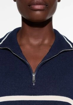 Oysho Striped With High NeckMaglioneMottled Royal Blue Donna Maglieria OY121I07S-K11 -Fashion Brand 82e514c40f1d4c7e8572d994d524e92c