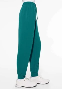 Oysho Joggers Pantaloni SportiviDark Green Donna Pantaloni OY141E0GE-M11 13 Oysho Joggers Pantaloni SportiviDark Green Donna Pantaloni OY141E0GE-M11 -Fashion Brand 876c9cc65512472fa9dc7afbacae8490