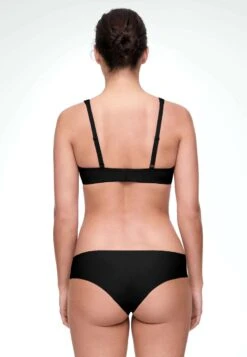 Oysho High-CupReggiseno A TriangoloBlack Donna Intimo OY181A0VR-Q11 11 Oysho High-CupReggiseno A TriangoloBlack Donna Intimo OY181A0VR-Q11 -Fashion Brand 8b720fb5db714a7290f3a570dd7a3832