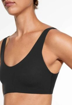 Oysho Light TouchReggiseno SportivoBlack Donna Intimo OY181A0RF-Q11 -Fashion Brand 93d7a0486b7348f1989ee40ca0923d16