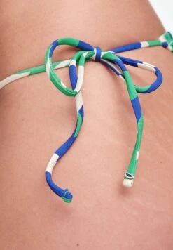 Oysho Medium Coverage With TiesBikini Pezzo SottoGreen Donna Moda Mare OY181I0NG-M11 12 Oysho Medium Coverage With TiesBikini Pezzo SottoGreen Donna Moda Mare OY181I0NG-M11 -Fashion Brand 9877f824be354ae29414d2fe7e66db34