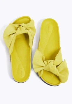Oysho Bow CiabattineYellow Donna Ciabatte E Zoccoli OY111A0BZ-E11 -Fashion Brand 9b910ca8f720402aa5551fa3098a3ecd