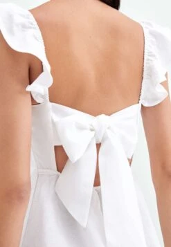 Oysho Long Strappy- Vestito Lungo - White -Fashion Brand 9d64cf3c2f3f4e7b946b3509f7a83434