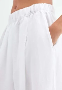 Oysho Wide-Leg - Pantaloni - White -Fashion Brand a861055401a74095a325194af228486d