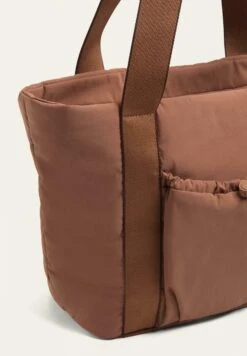 Oysho SHOPPER WITH FRONT POCKET - Shopping Bag - Dark Red -Fashion Brand a95921f97a69493ab3f51a1dc576db41