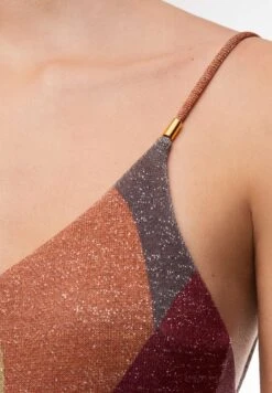 Oysho Shiny Jacquard TriangleCostume Da BagnoPink Donna Moda Mare OY181G07T-J11 -Fashion Brand aa0a8e5f267a42b6986f22c75dbdf456